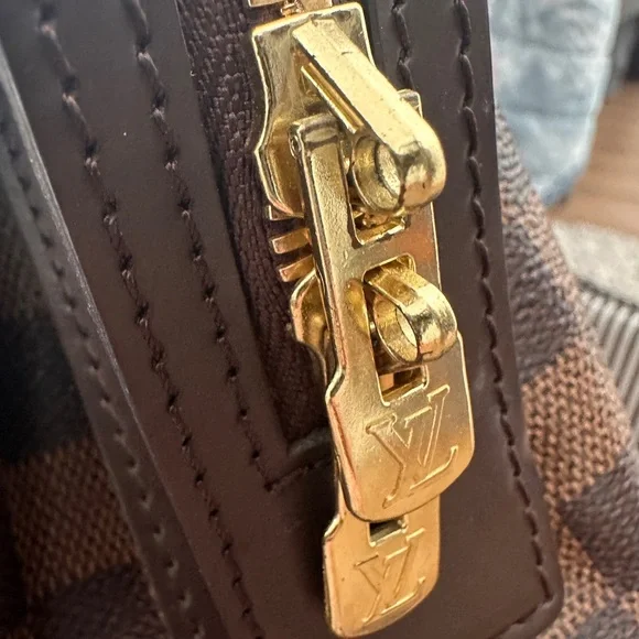 ❌SOLD❌🎉Authentic Louis Vuitton Chelsea  Damier Ebene - Picture 15 of 15